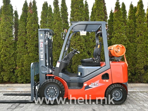 HELI 2500 kg Plin-Benzin Viluskar 3m CPQYD25-RC1H - HMK074